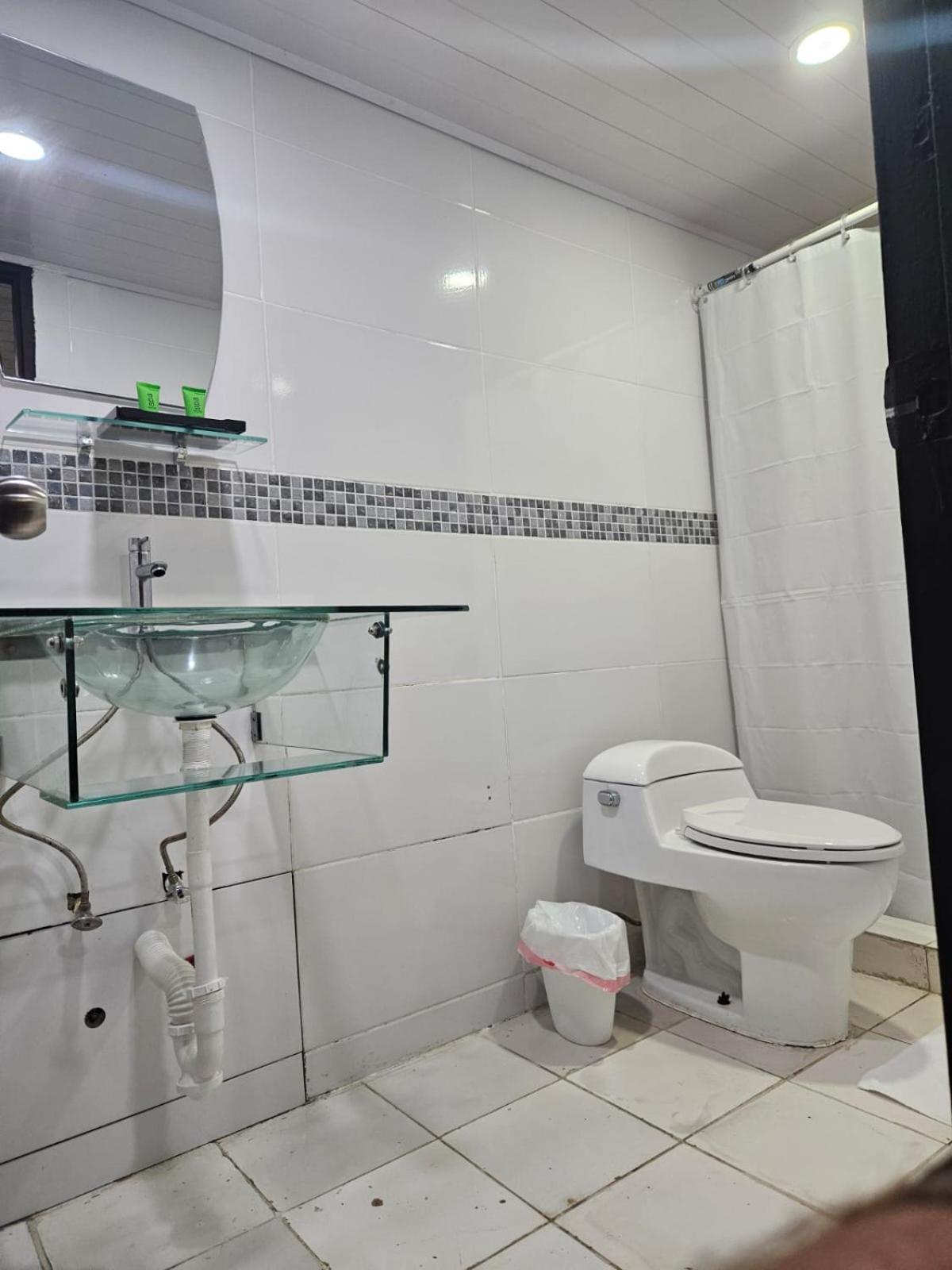 Hostal El Prado Panama City Exterior photo